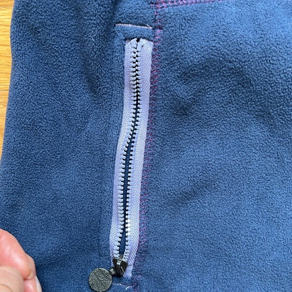 Weird Fish blue fleece with lavender trim and front zipper. - Picture 4 of 7